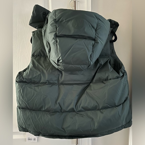 NWT Wunder Puff Cropped Vest - Legacy Green - Picture 2 of 4